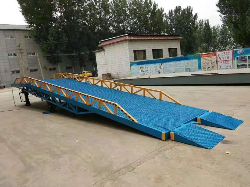 克拉玛依电动液压登车桥