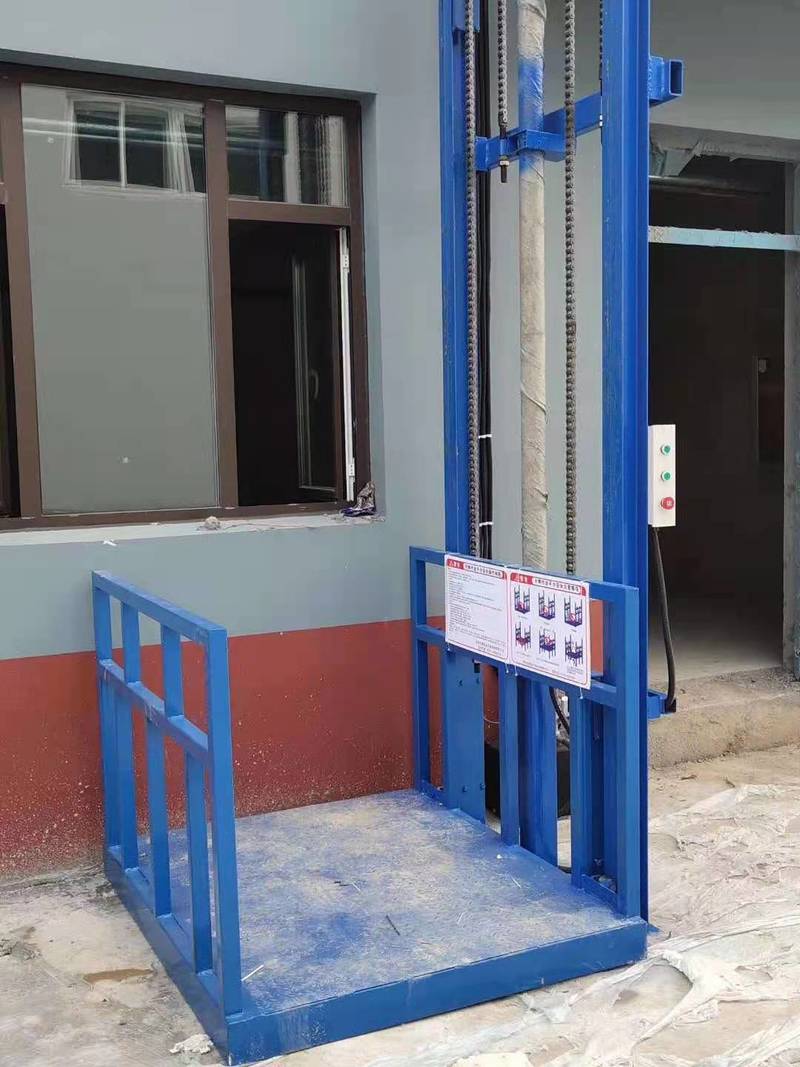 克拉玛依工地货梯